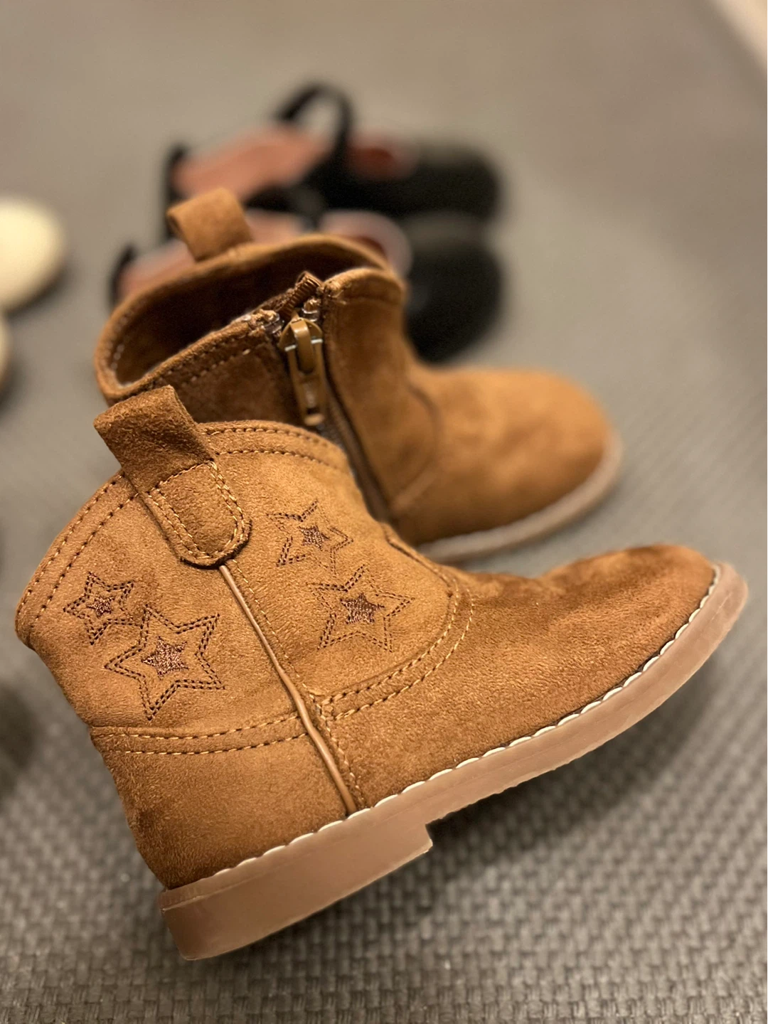 H&M & Zara Toddler shoes - size 22 & 23 - photo 2