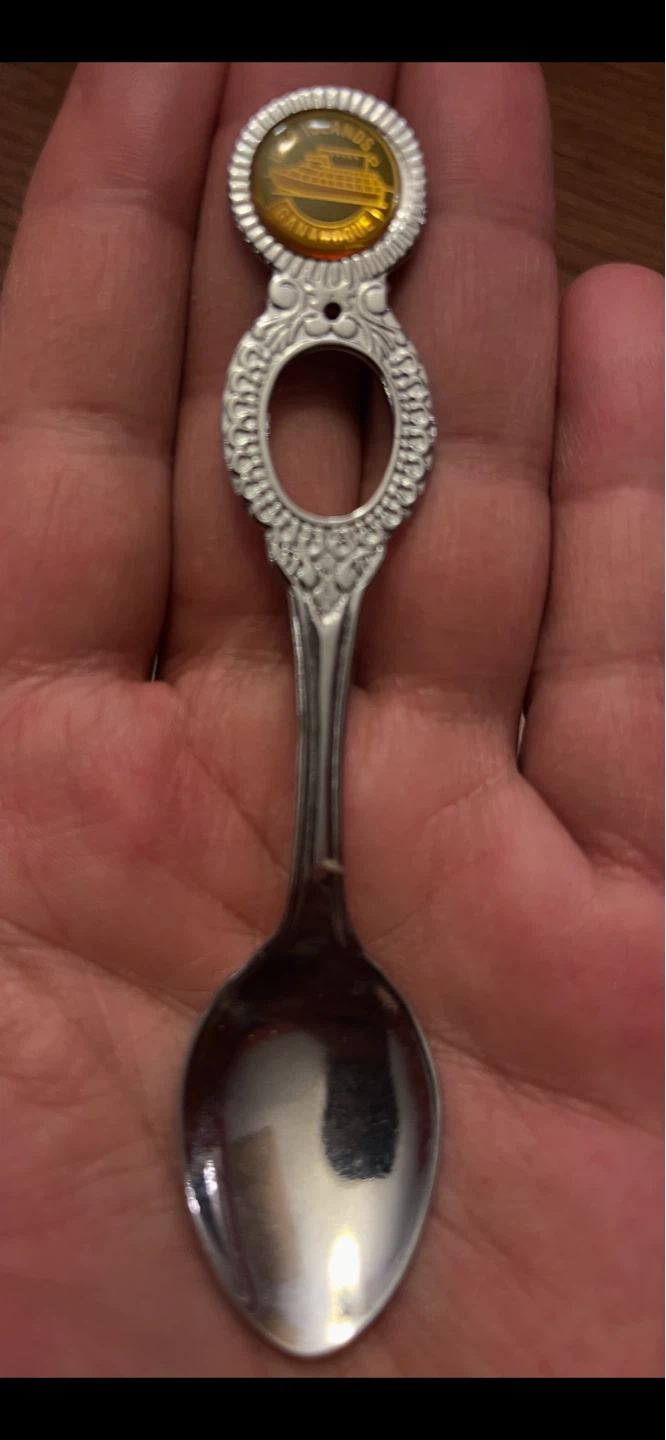 1000 Islands Gananoque Souvenir Spoon - photo 3