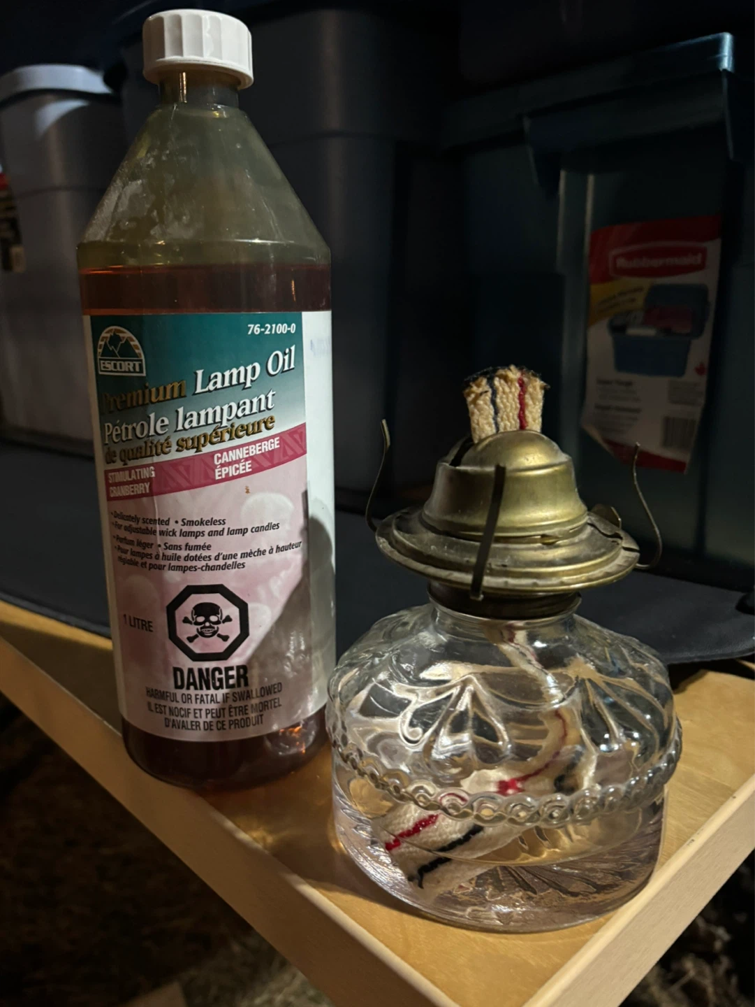 Escort Premium Lamp Oil - Cranberry Scented, 1 Litre