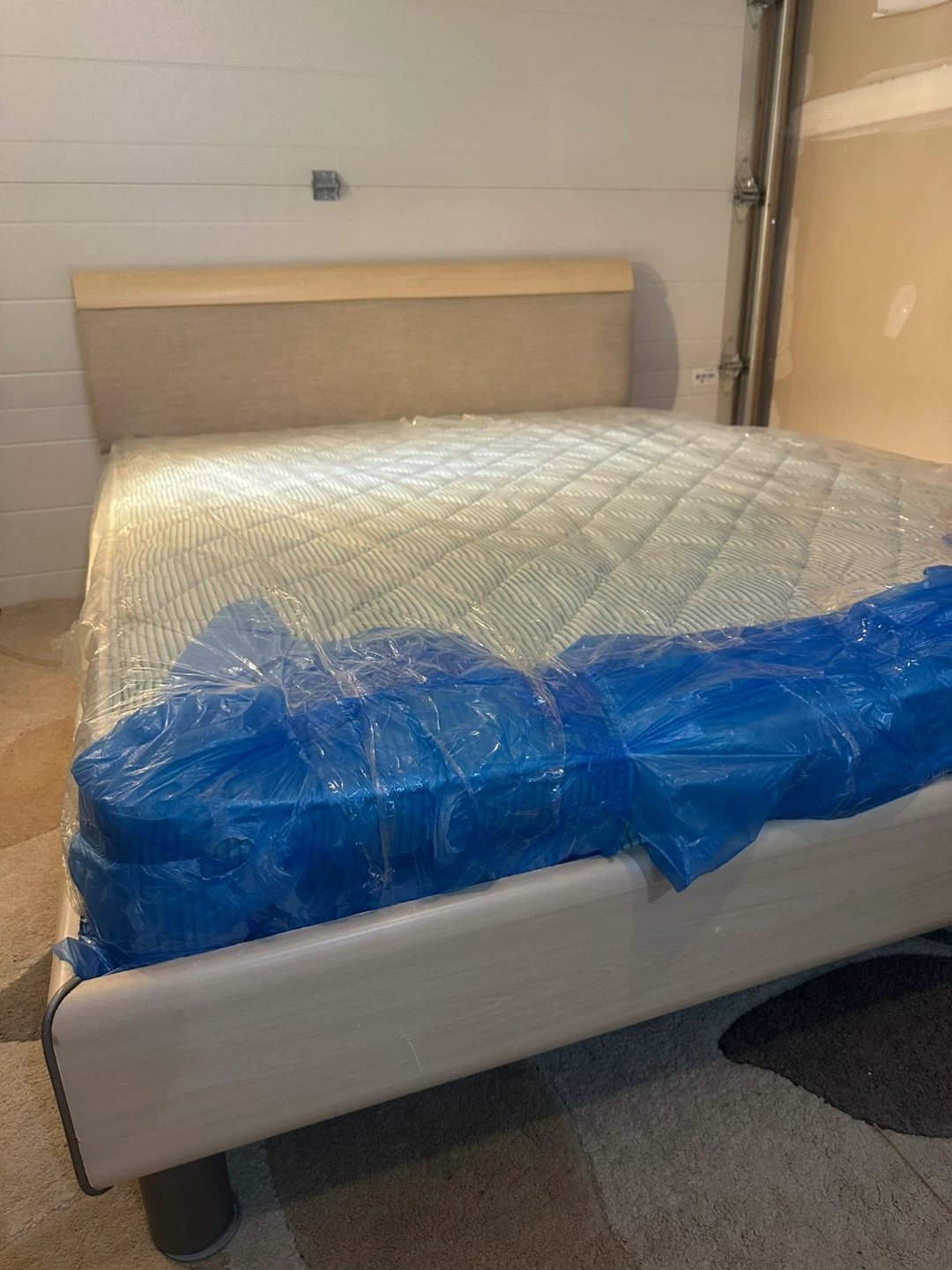 Grey Queen Size Complete Bed Set | Mattress included - photo 3