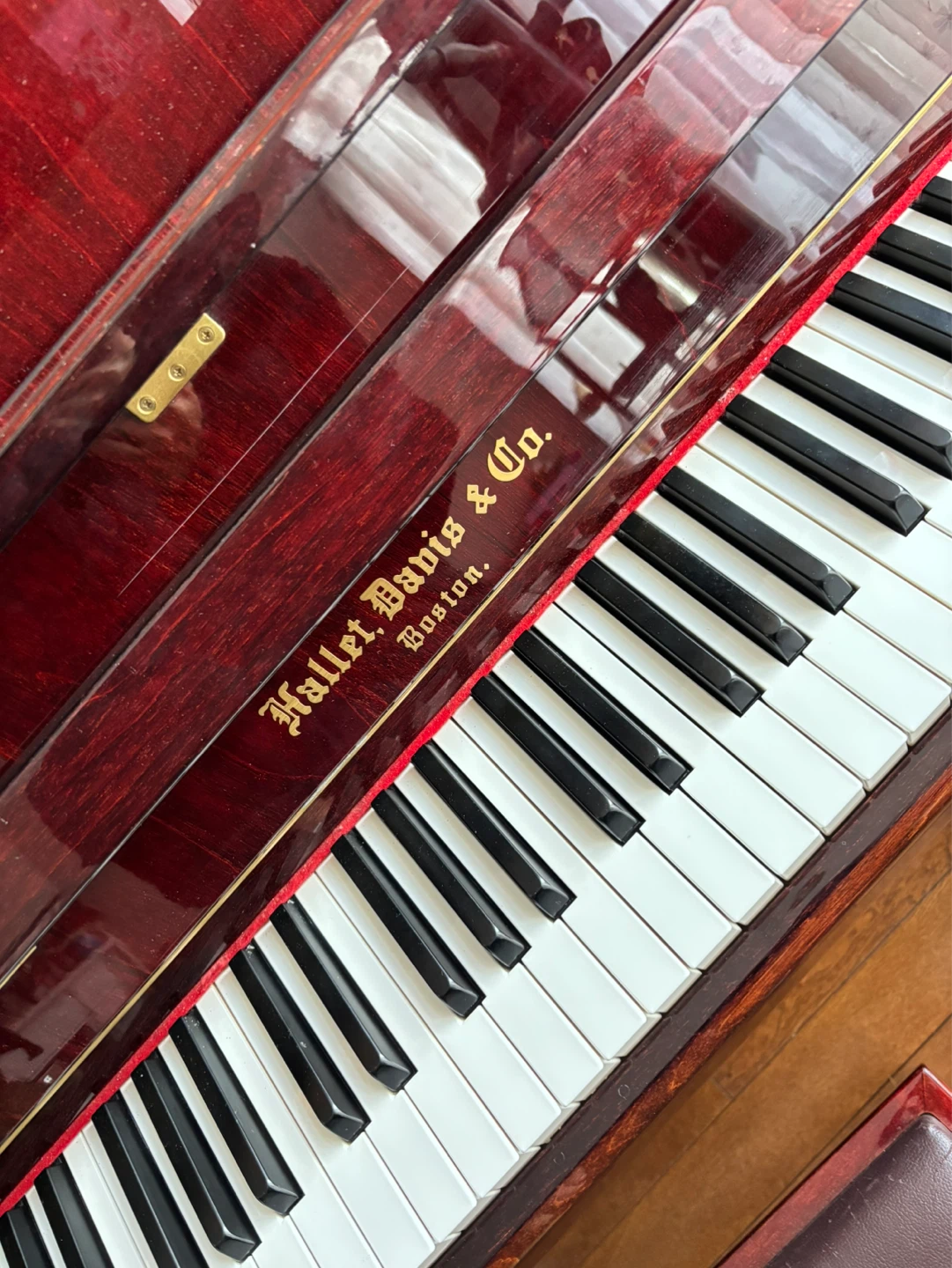 Hallet, Davis & Co. Boston Upright Piano - photo 3
