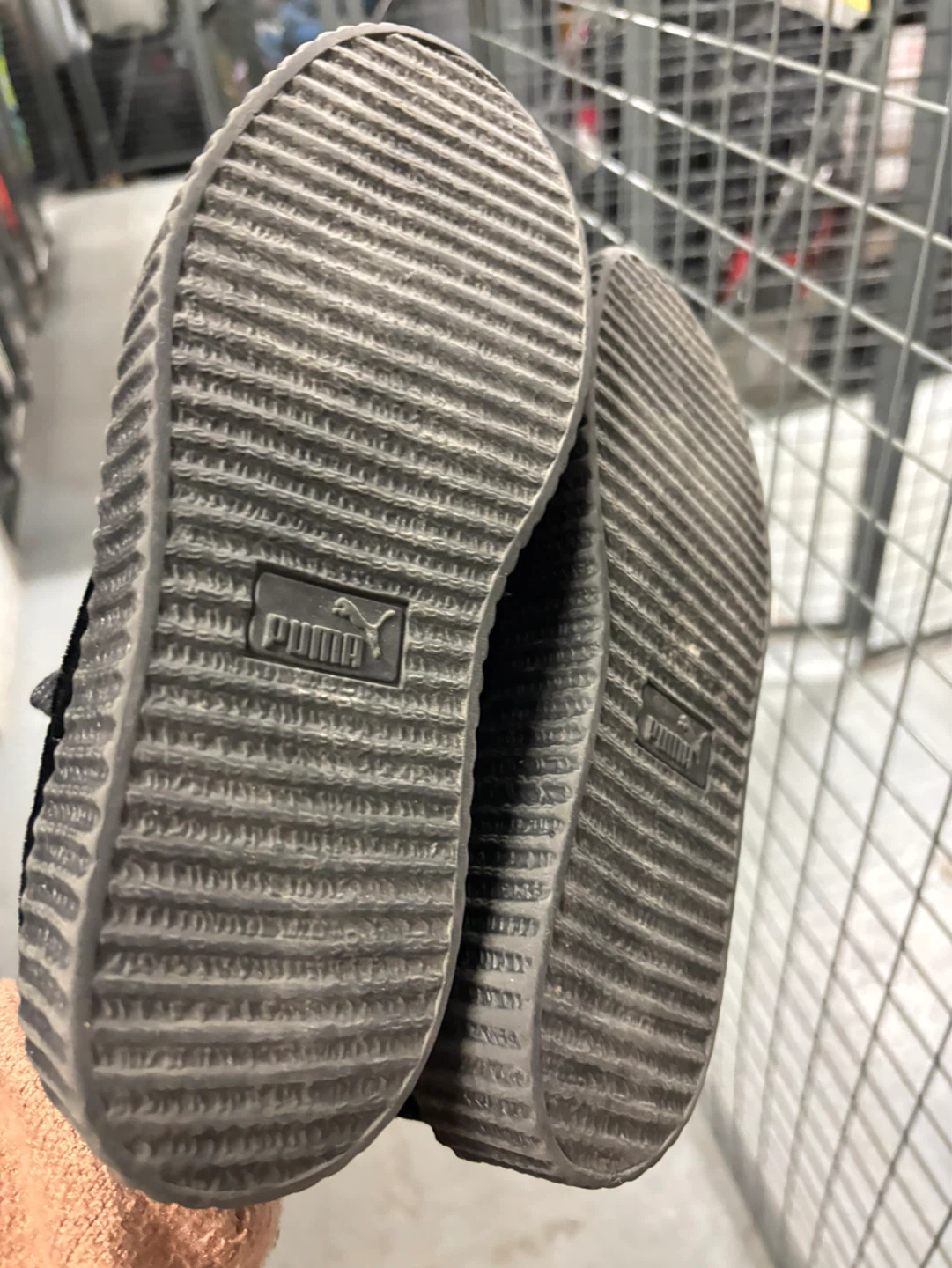 Puma x Fenty Velvet Creepers Black - photo 4