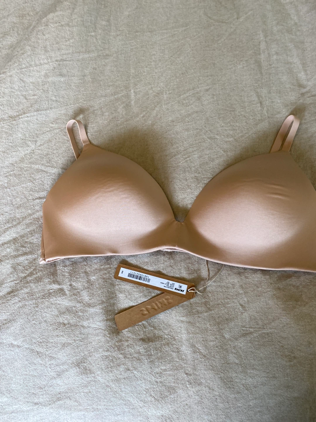 SKIMS Wireless Bra- Size 36B -NWT