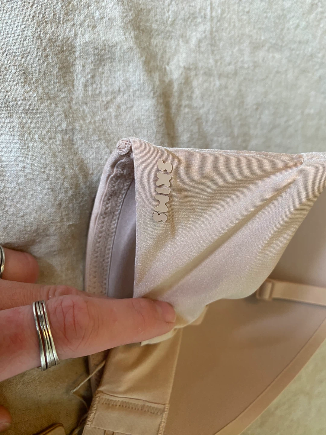 SKIMS Wireless Bra- Size 36B -NWT - photo 3
