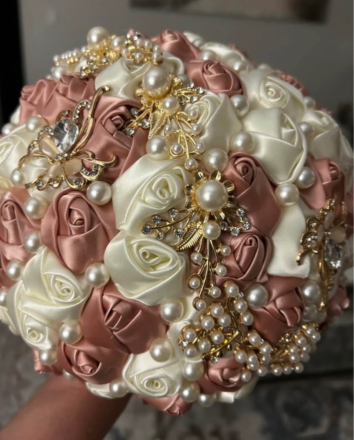Satin Rose and Pearl Brooch Bouquet - photo 3