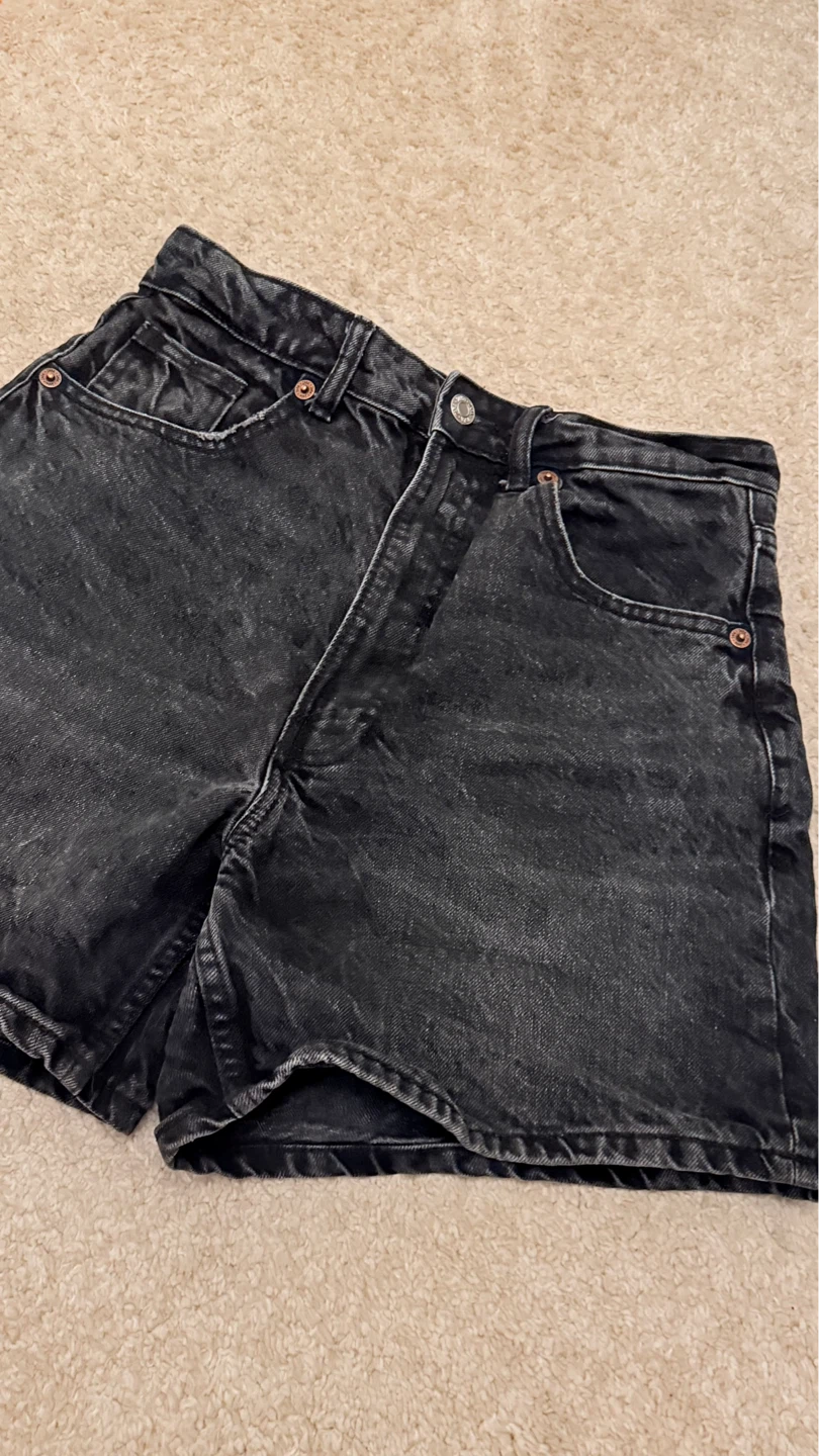 Zara Black Denim Shorts Size 6