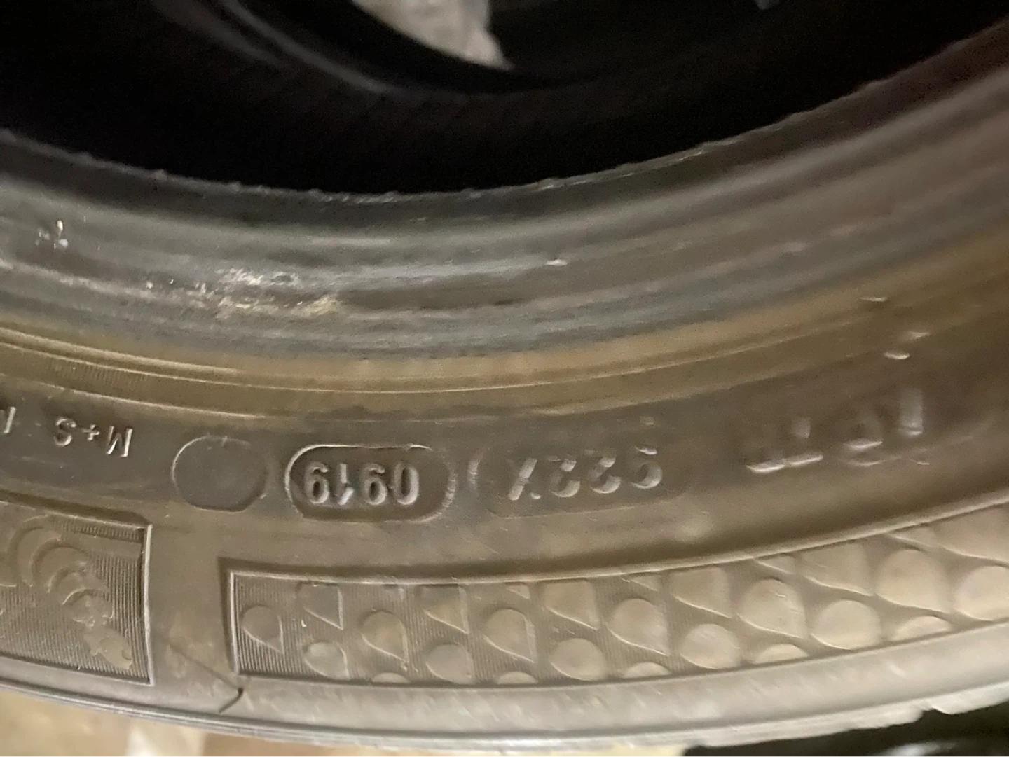 Michelin Premier A/S Tires (205/60R16) - photo 2