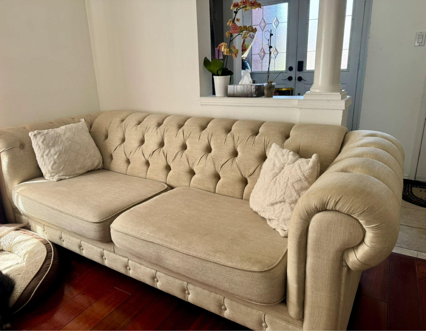 Leon’s Living Room Sofa Set - photo 2