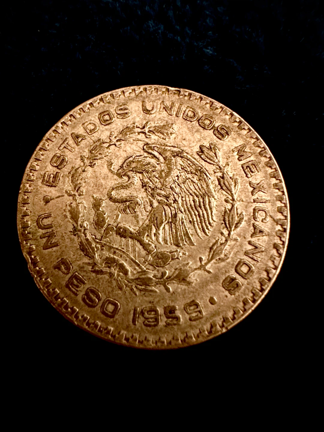 Silver Vintage Mexico 1 Peso Coin
