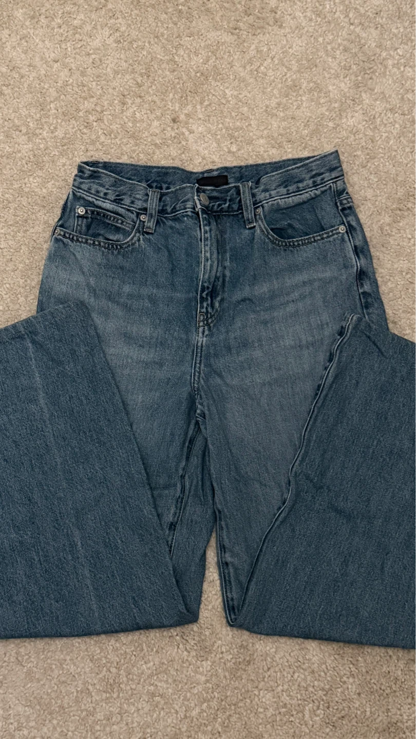 Uniqlo Women's High Rise Straight Leg Jeans - photo 2