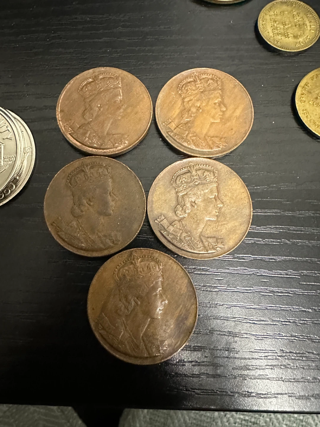 Collection of 5 Canadian Pennies