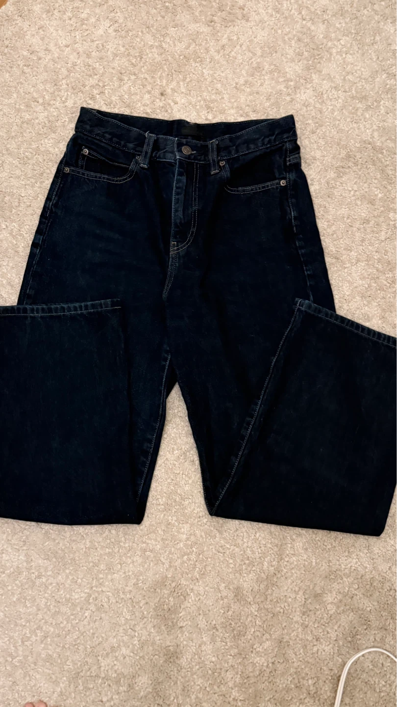 UNIQLO Dark Wash Jeans