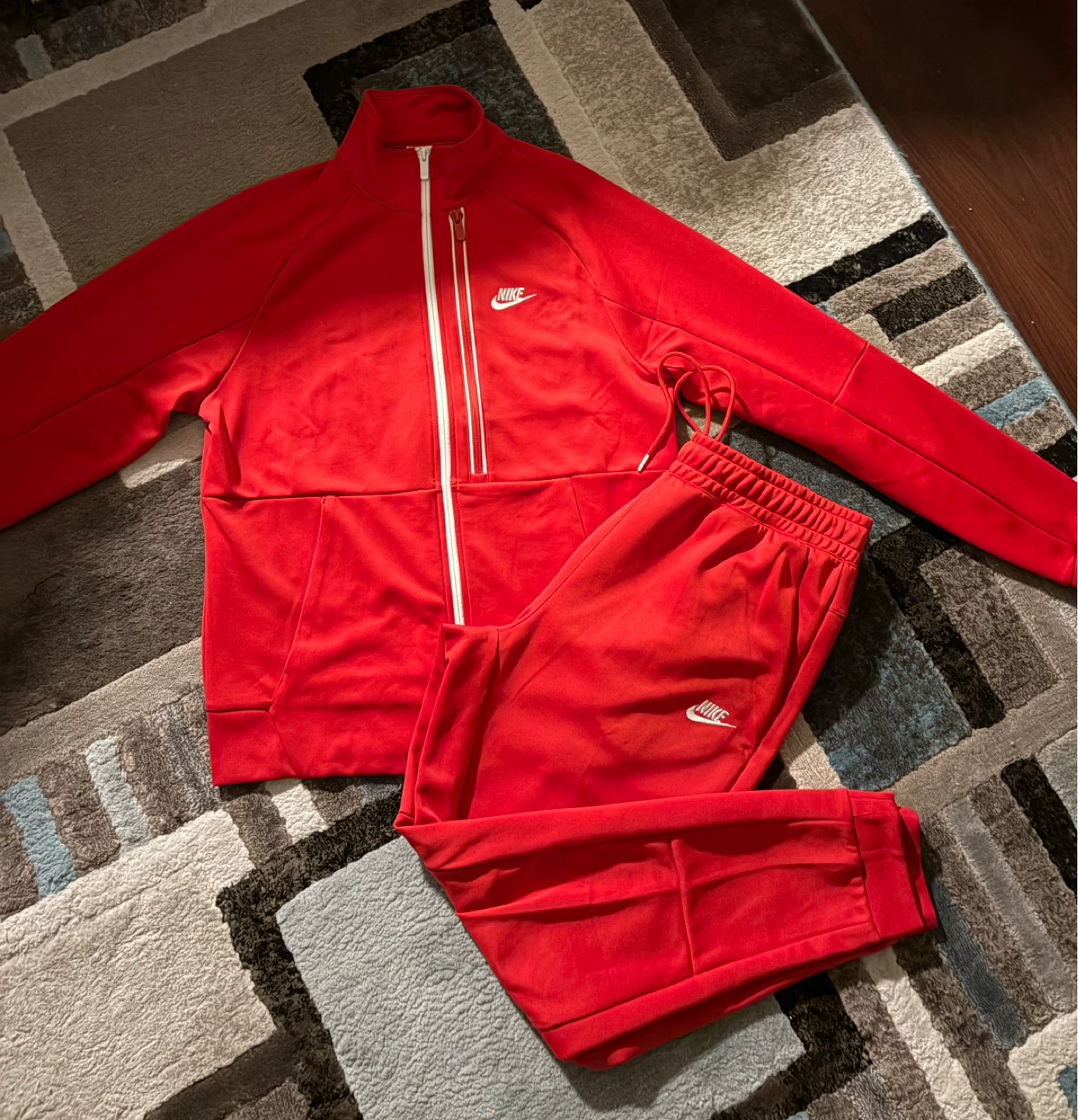 Nike Tracksuit Set - Red