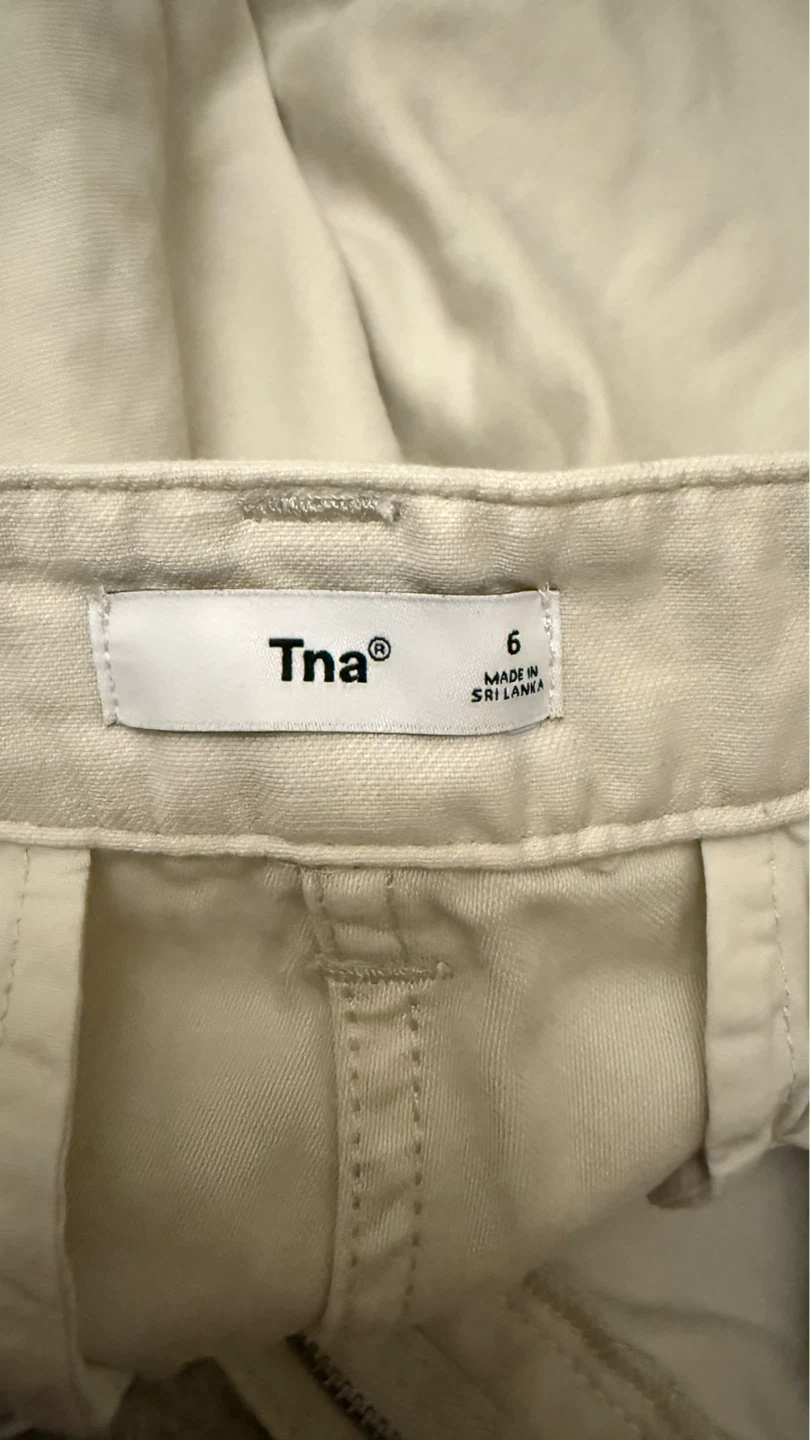 Tna Aritzia Beige Cargo Pants - photo 2