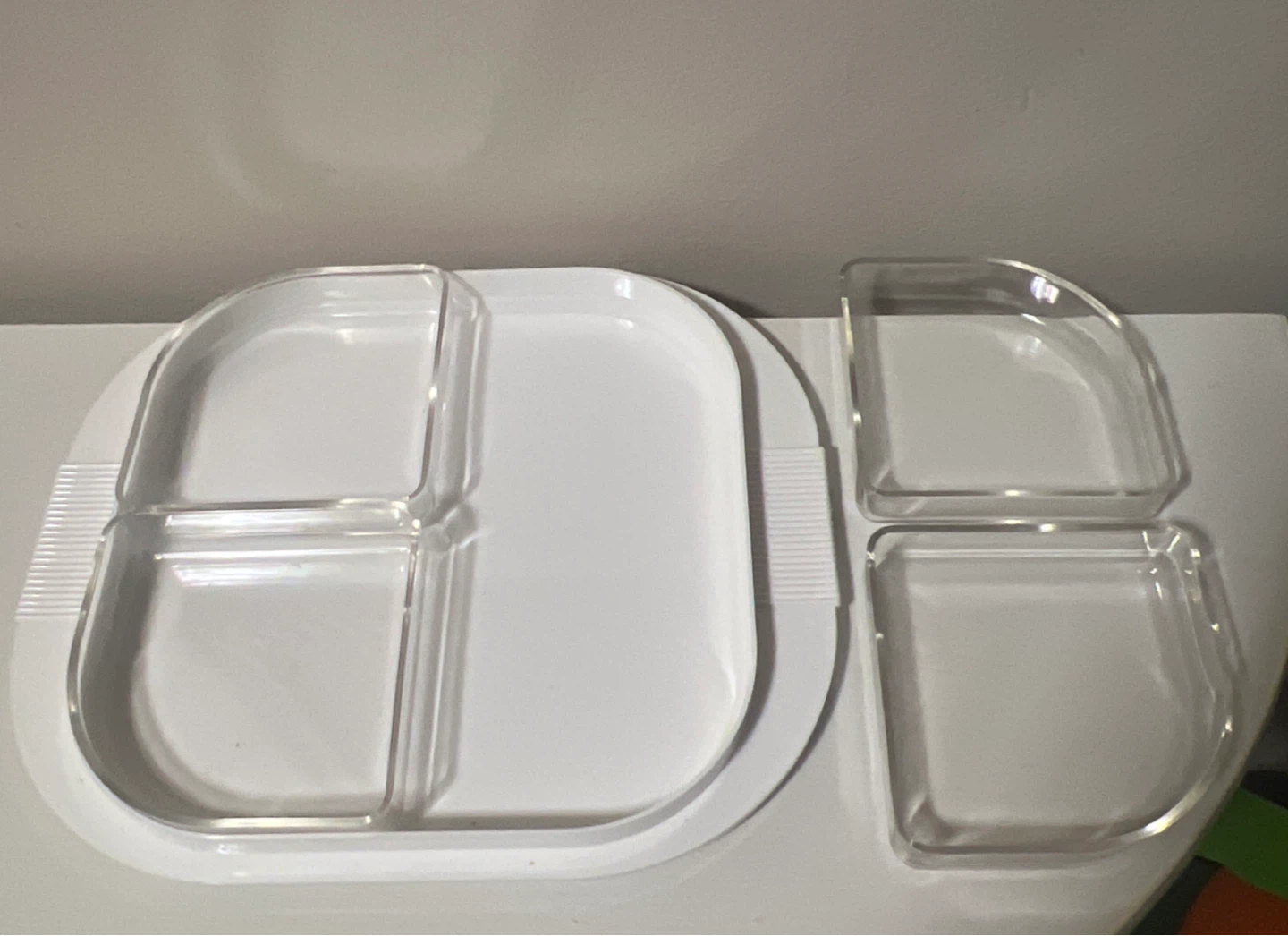 Vintage 4-Section Serving Tray - photo 2