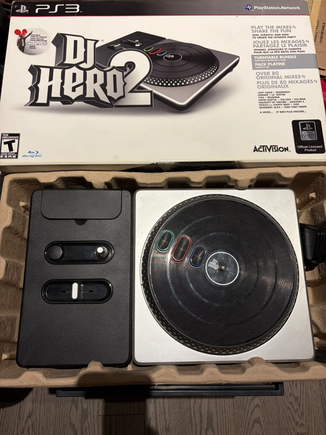 DJ Hero 2 Bundle with Turntable Controller for PS3 - photo 2