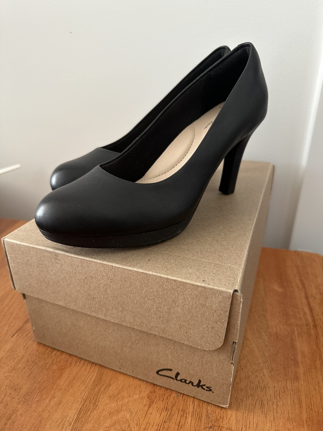 Clarks Size 5 Black Leather Heels Brand New Never Worn
