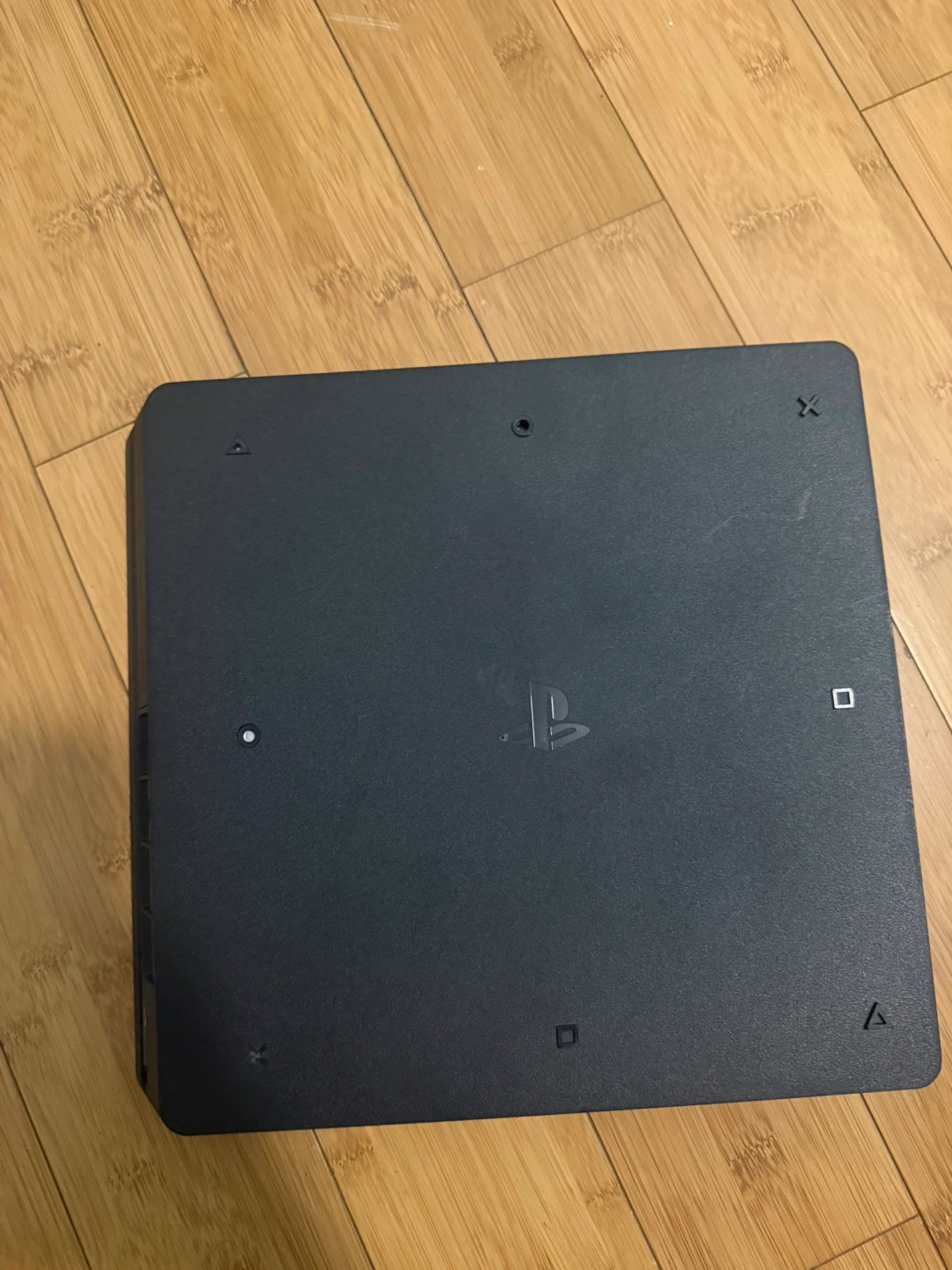 PlayStation 4 Console with 2 Controllers - photo 3