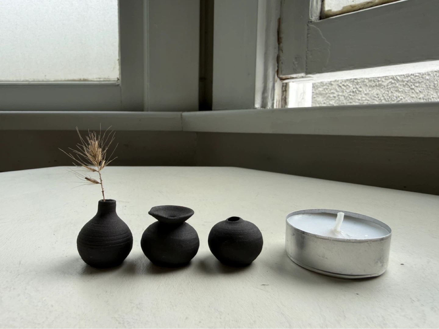 Teeny tiny handmade vases x3 - photo 4