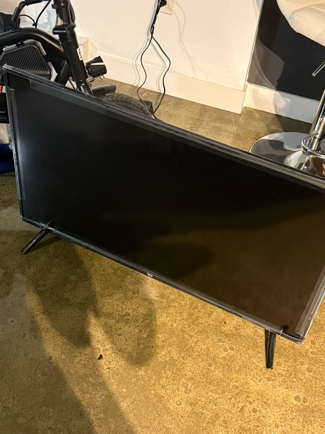 Amazon Fire TV 40" HD TV - photo 3