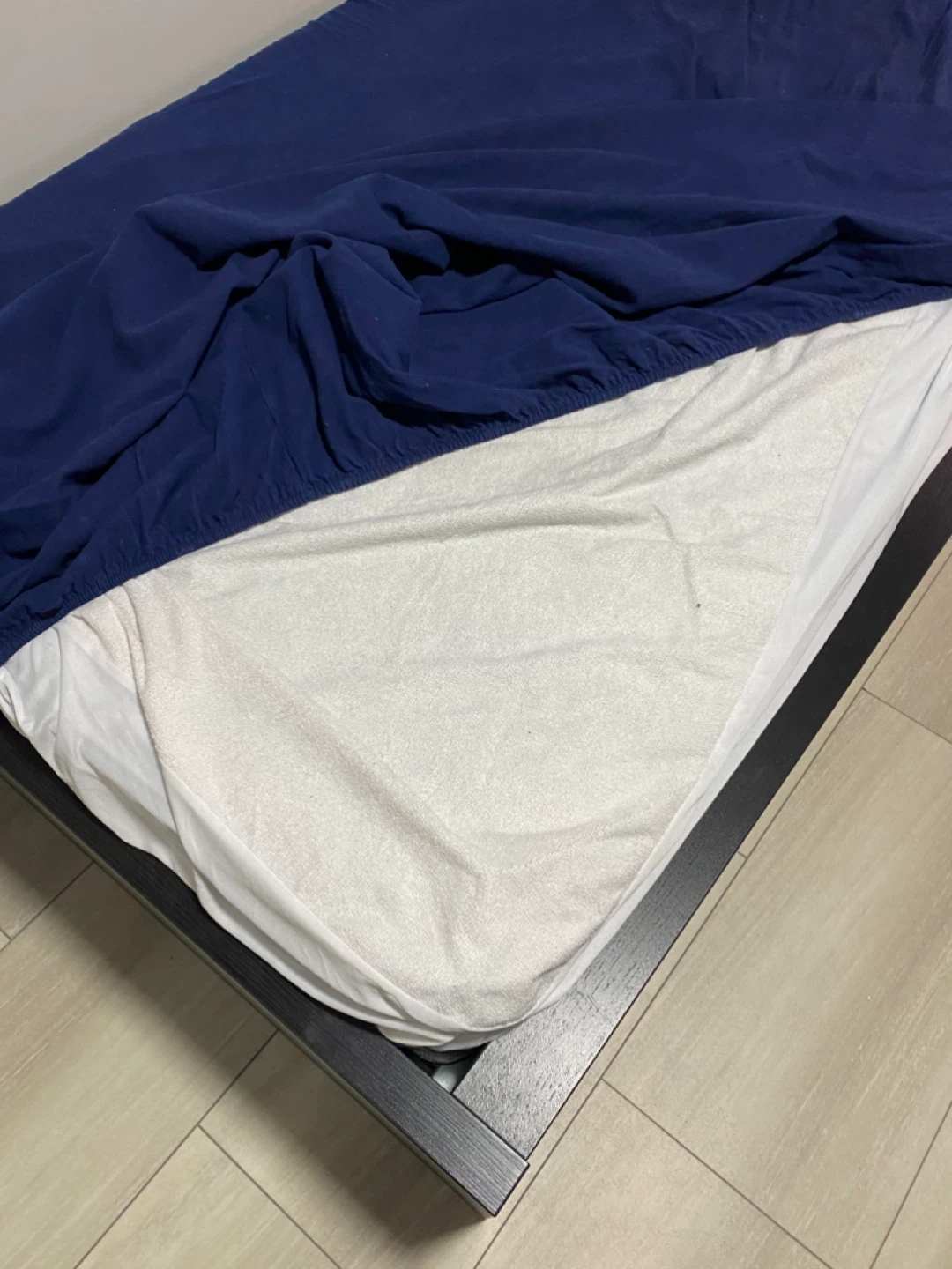 IKEA Twin Bed & Mattress - photo 4