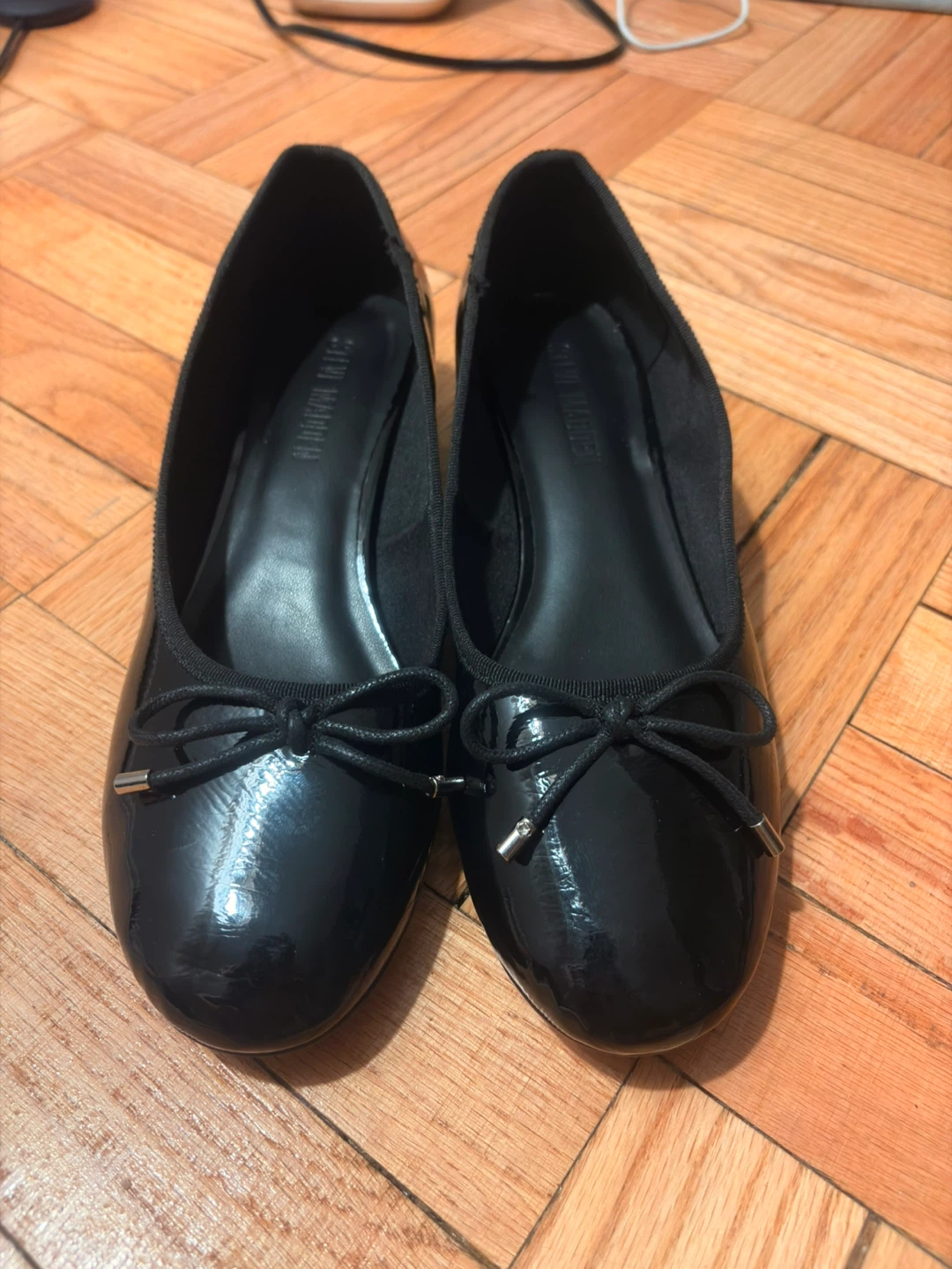 Steve Madden Black Patent Ballet Flats Size 10 - photo 2