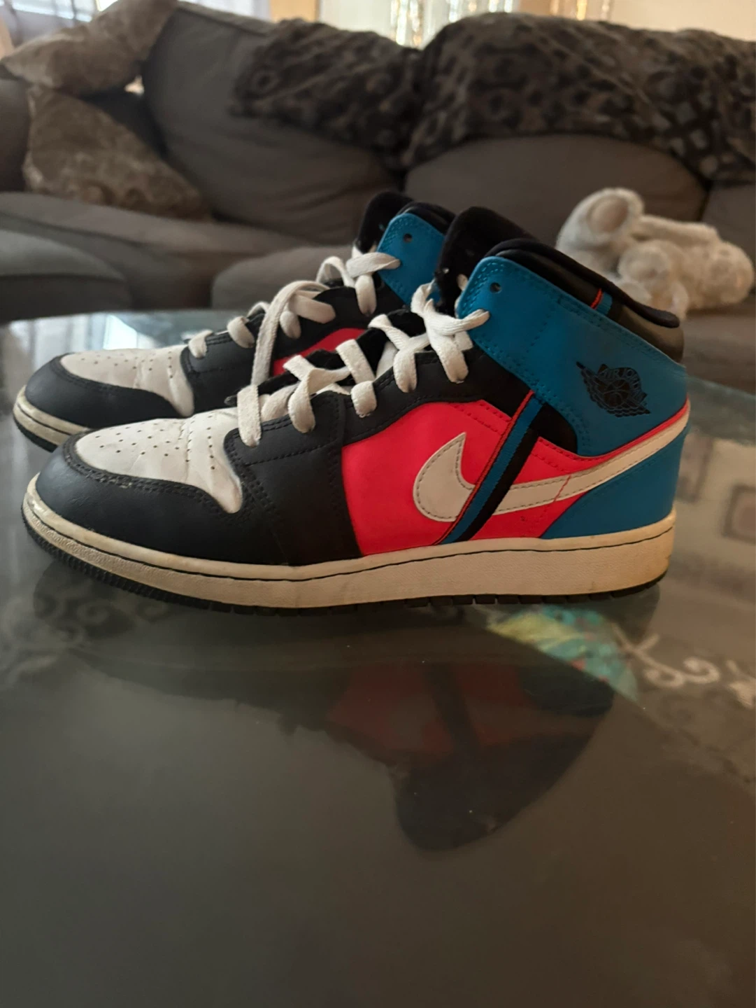 Nike Air Jordan 1 Mid SE 'Syracuse' Sneakers