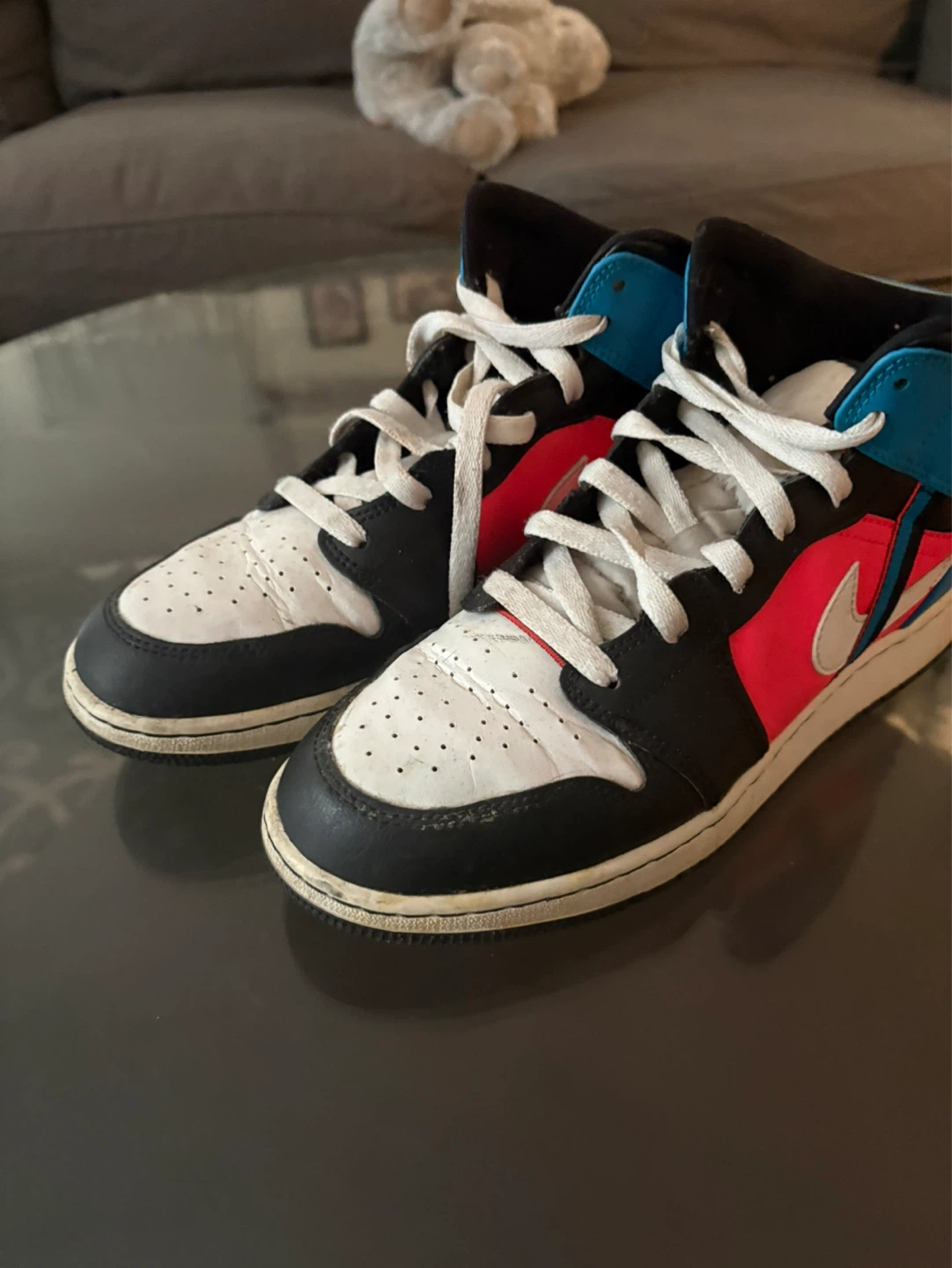 Nike Air Jordan 1 Mid SE 'Syracuse' Sneakers - photo 2