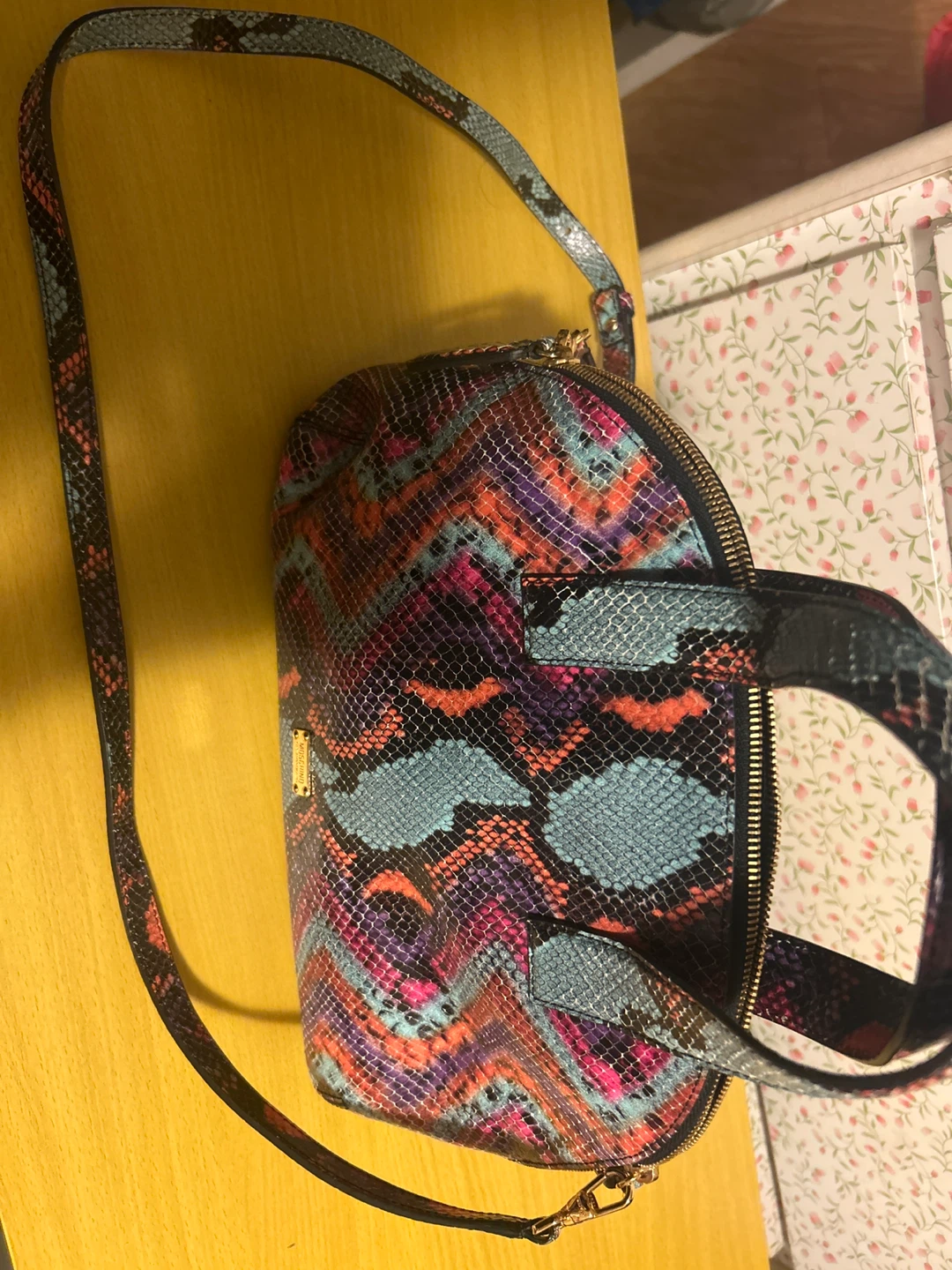 Moschino Snakeskin Print Satchel Bag Never Been Used - photo 4