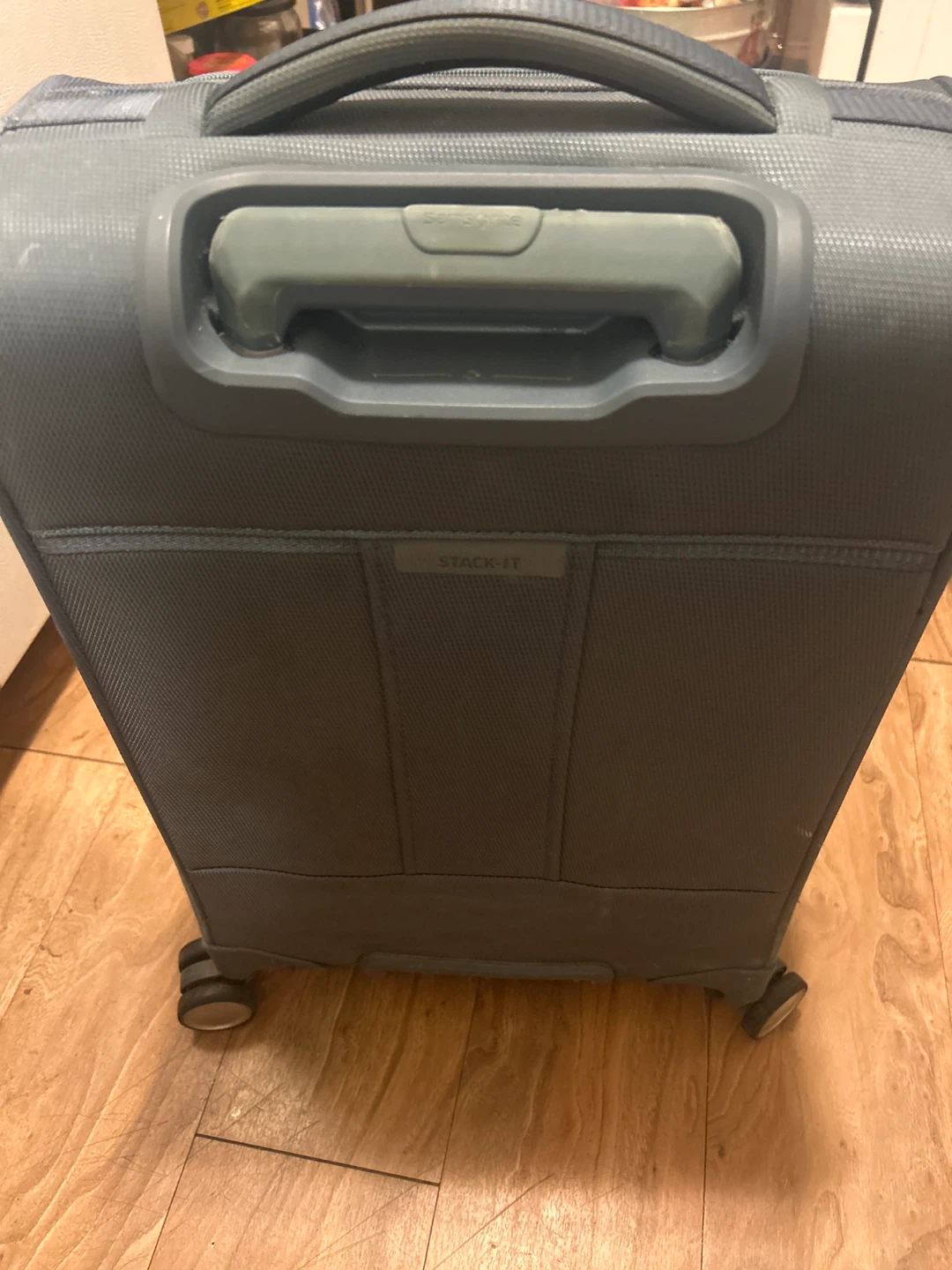 Samsonite Grey Rolling Handcarry Suitcase - photo 3