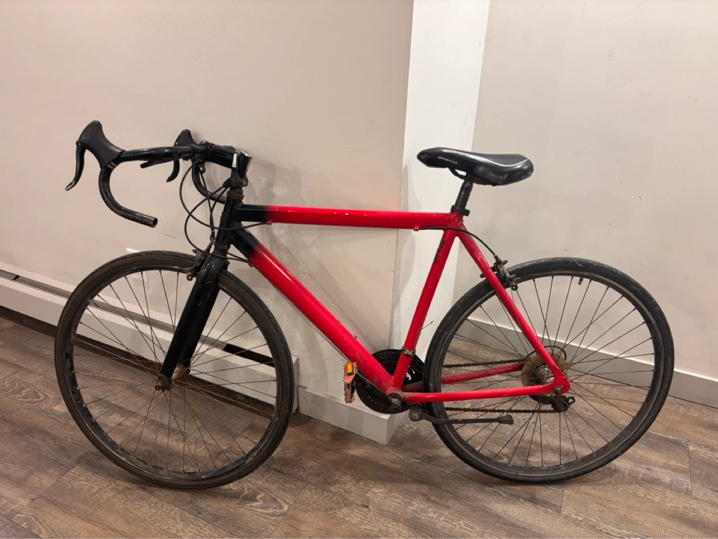 Road Bike (Drop Handles) + 2 inflatable Kayaks