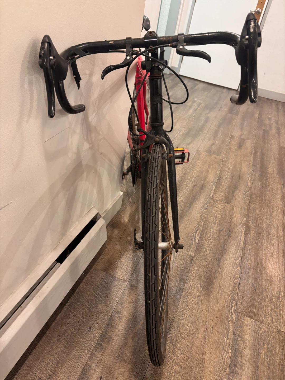 Road Bike (Drop Handles) + 2 inflatable Kayaks - photo 3