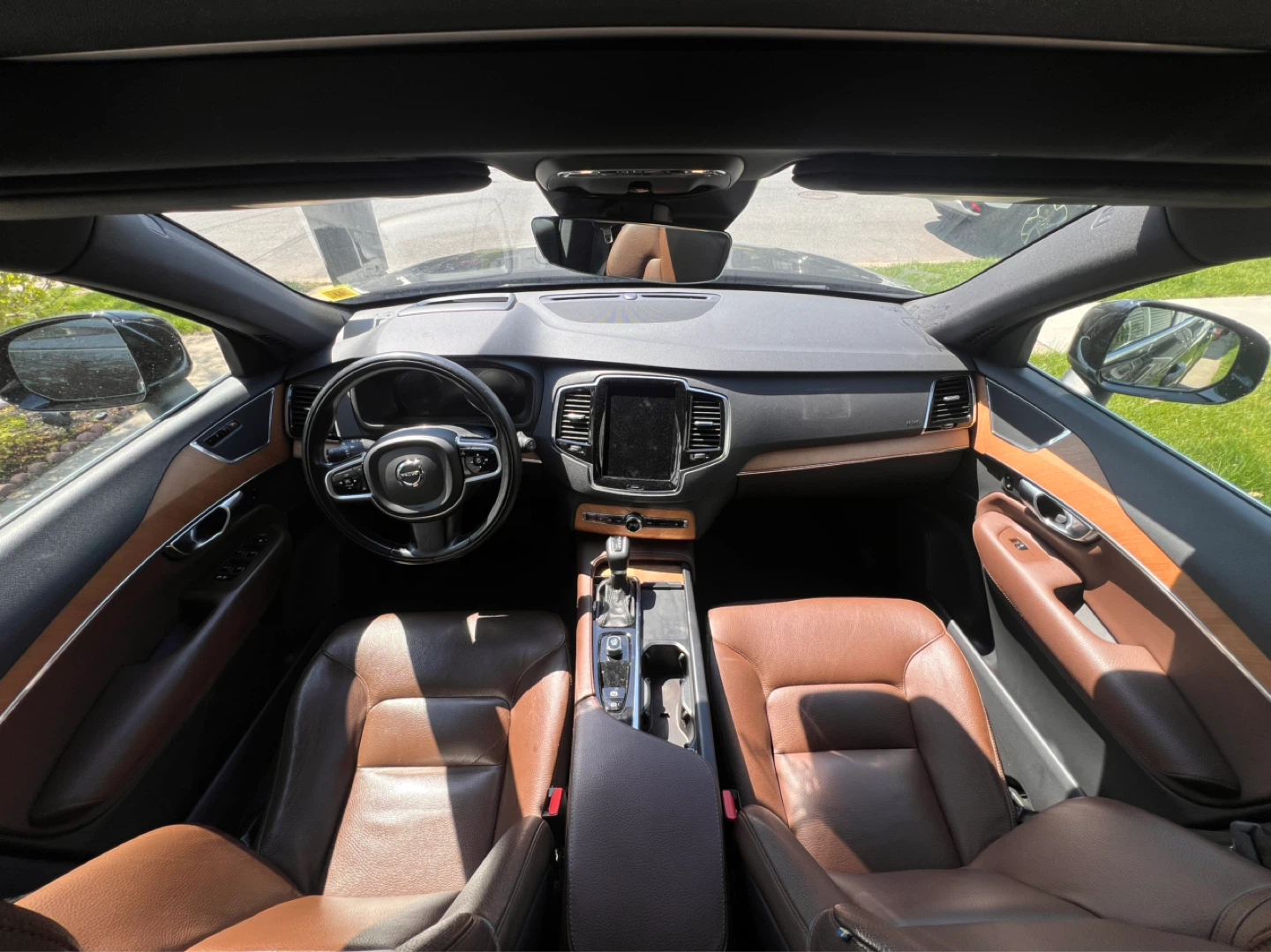 2022 Volvo XC90 - photo 2