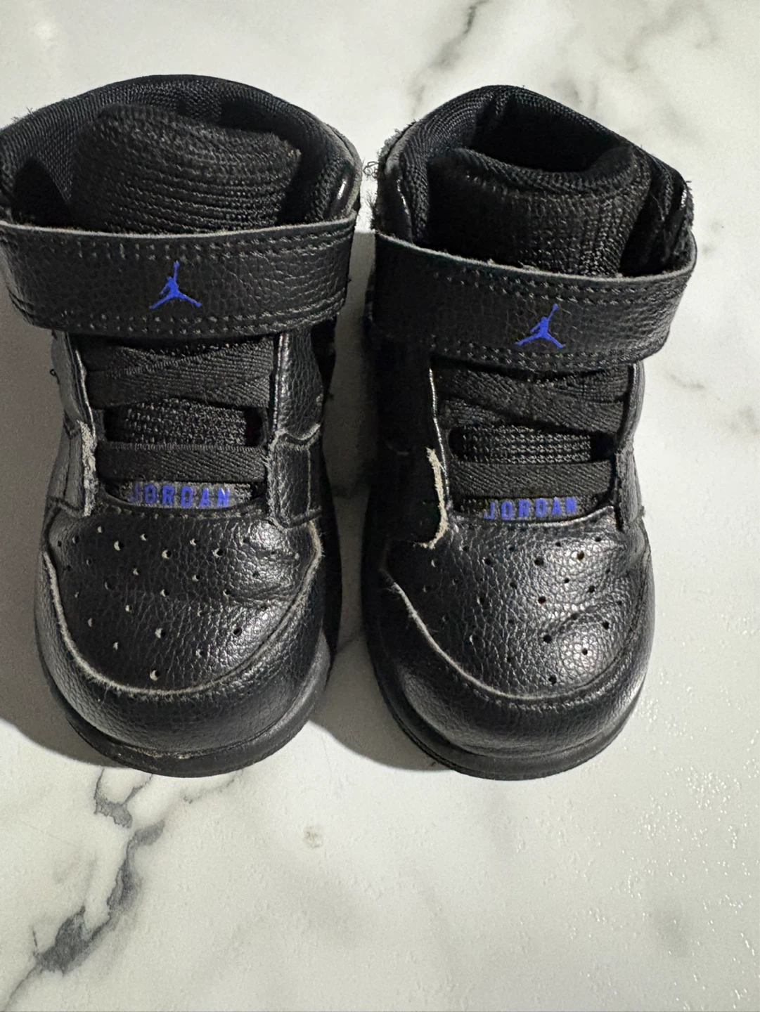Toddler Jordan 1 High shoes 5c