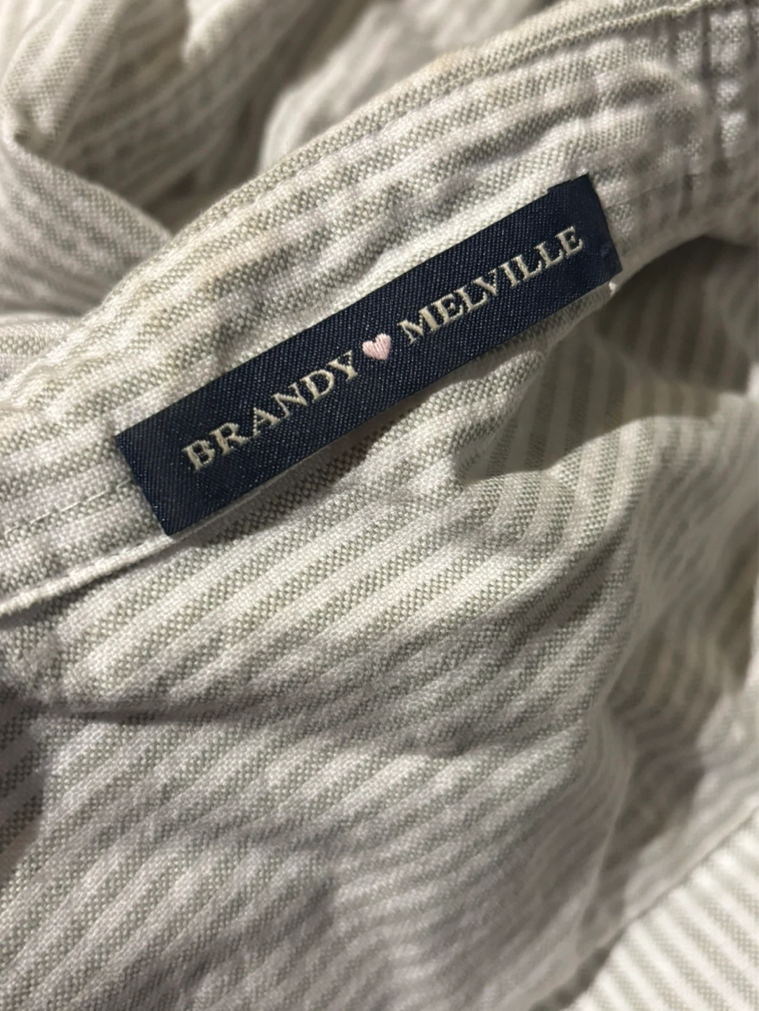 Brandy Melville shirt