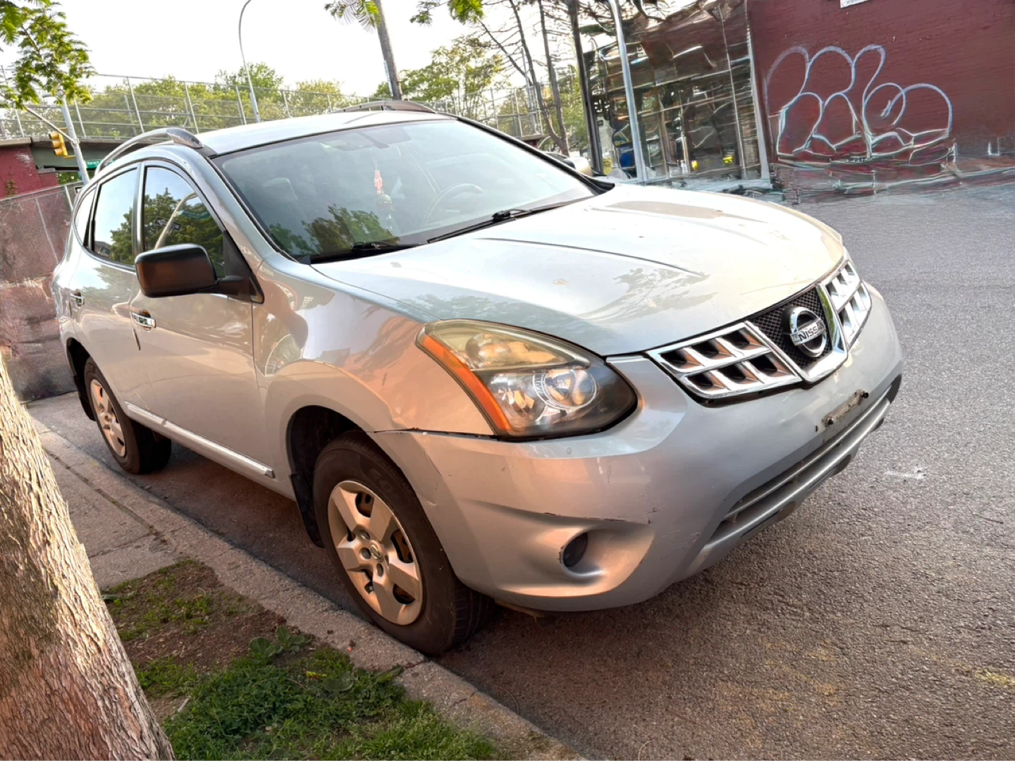 2014 Nissan rogue AWD S