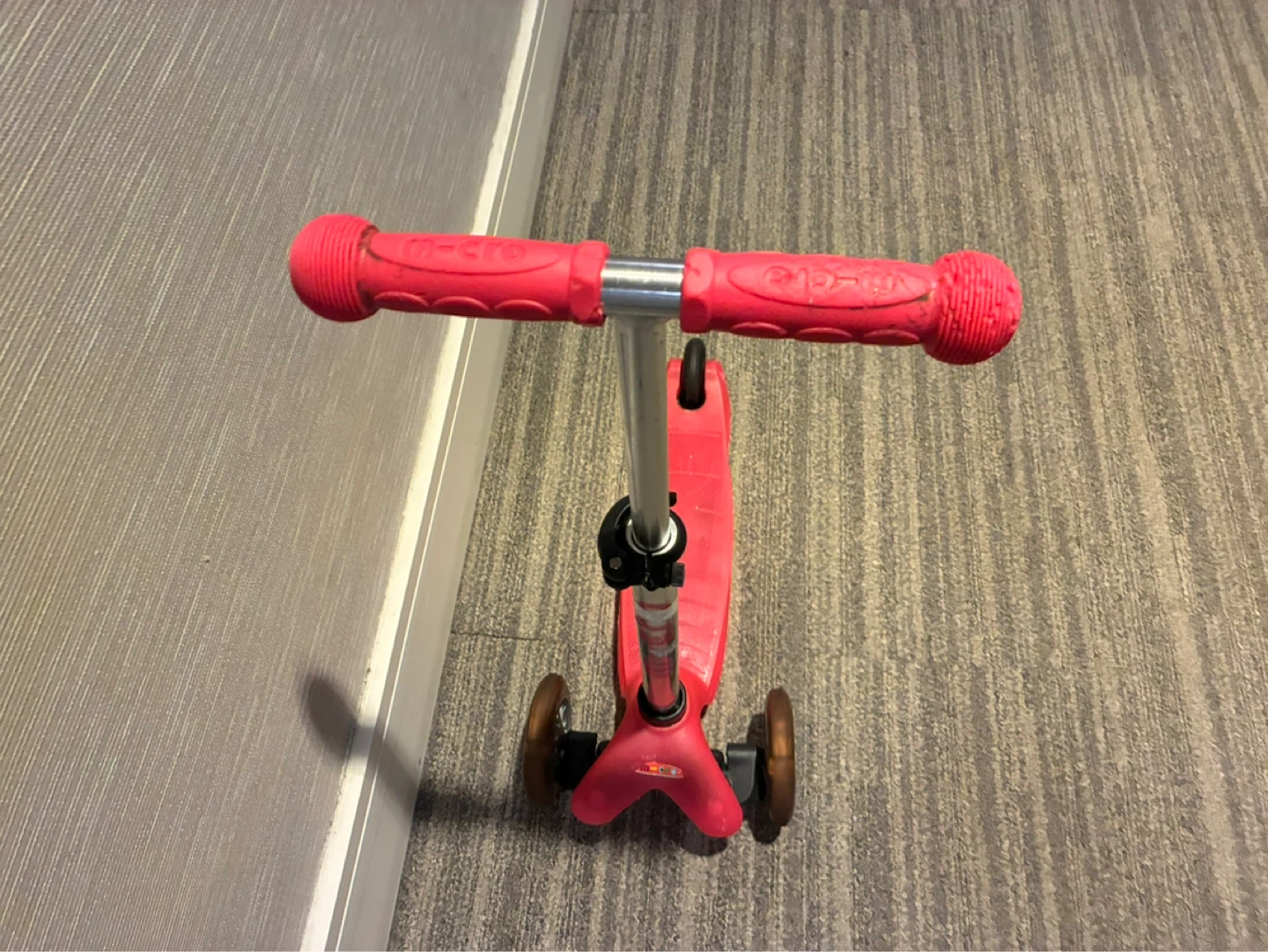 KIDS Micro Scooter Pink 3 Wheel Kick Scooter