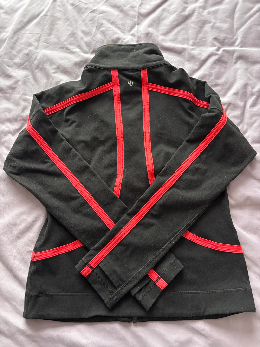 Lululemon Track Jacket - photo 3