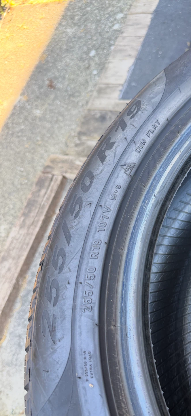 Set of 4 Pirelli Scorpion Winter Tires 255/50 R19