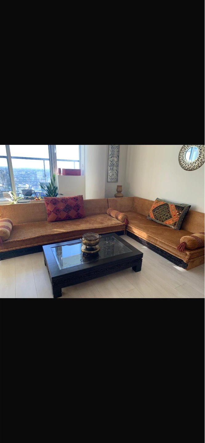 Corner Arabic Majlis with Coffee Table - photo 2