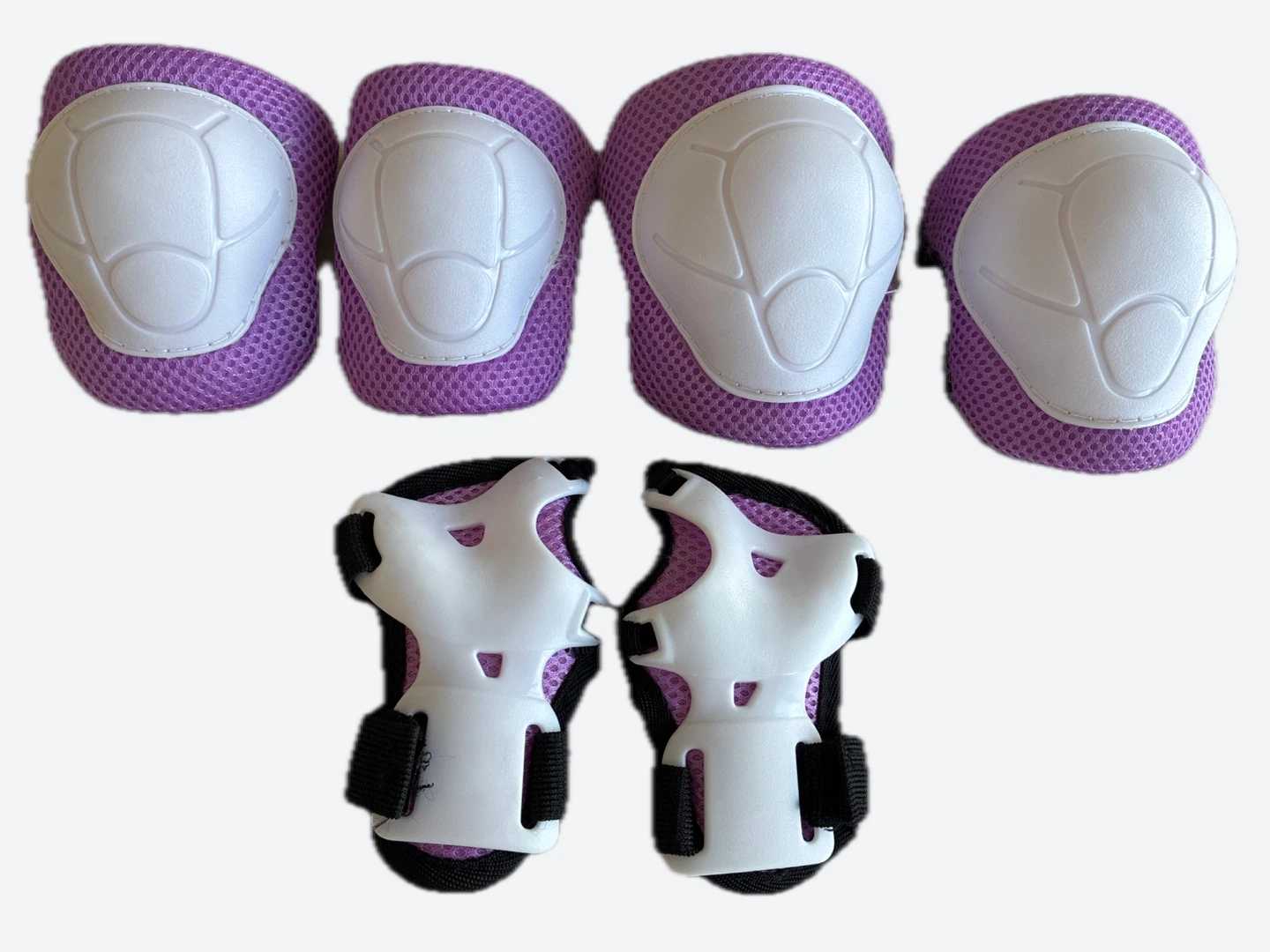Bundled Discount Two (2) Bikes Bicycles +Helmet &Safety Pads - photo 4