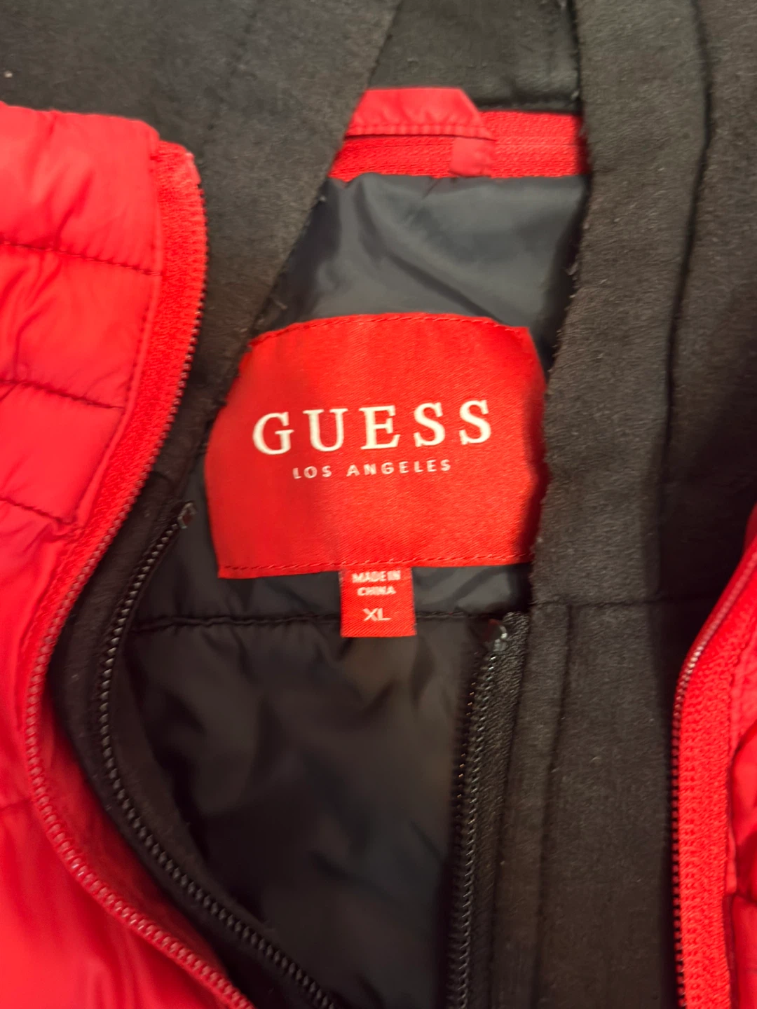 Guess Red puffer jacket. Size XL - photo 2