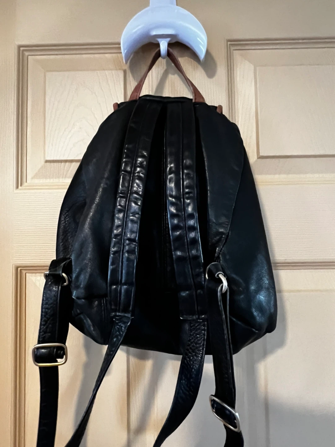 Black Leather Backpack - photo 4