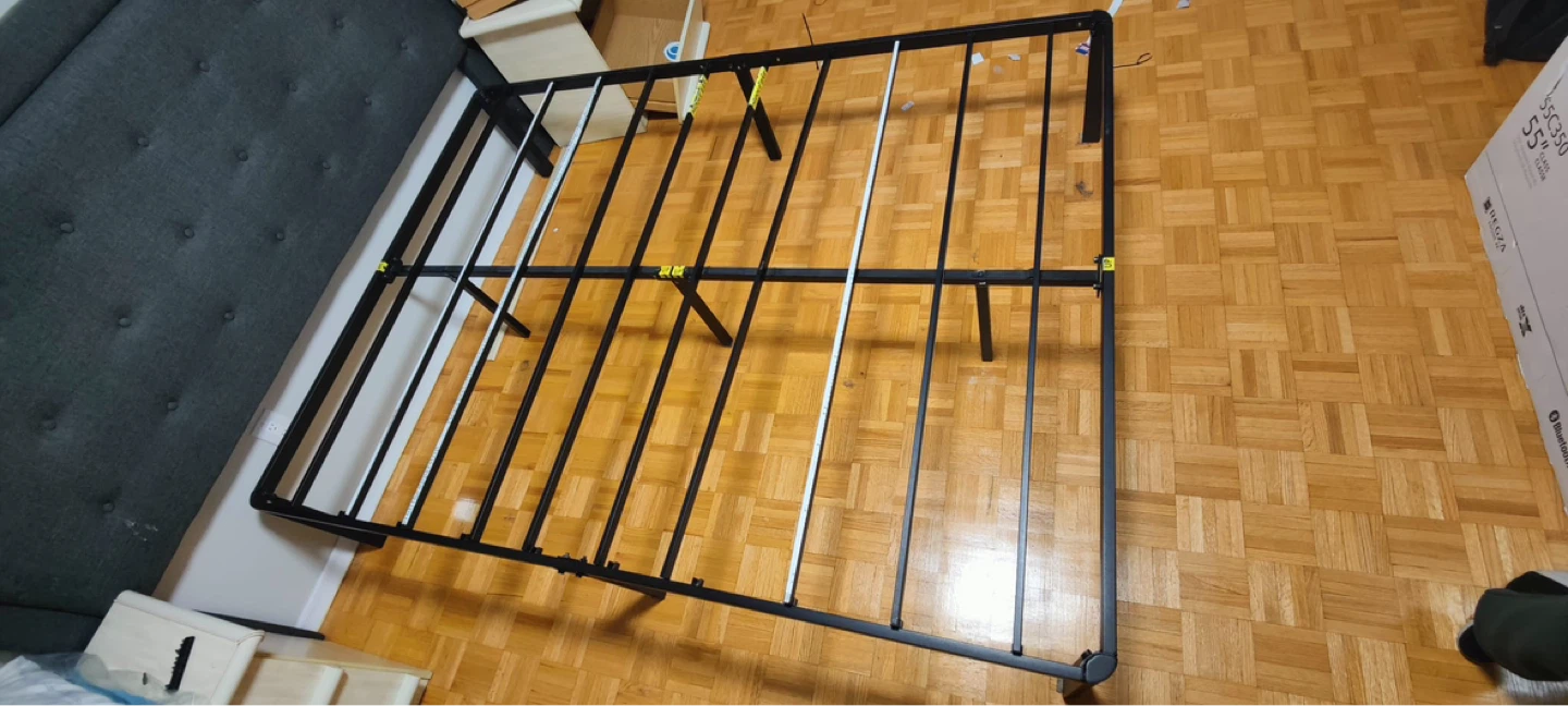 Metal Bed Frame - Queen Size - photo 3