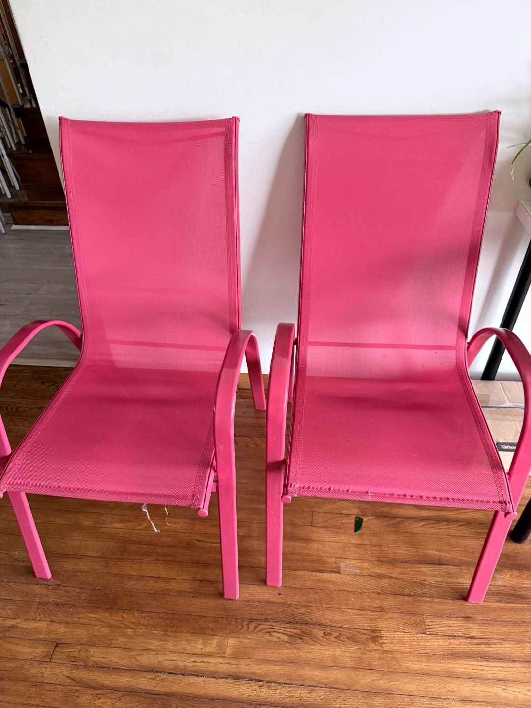 Set of 2 Pink Metal Mesh Patio Chairs