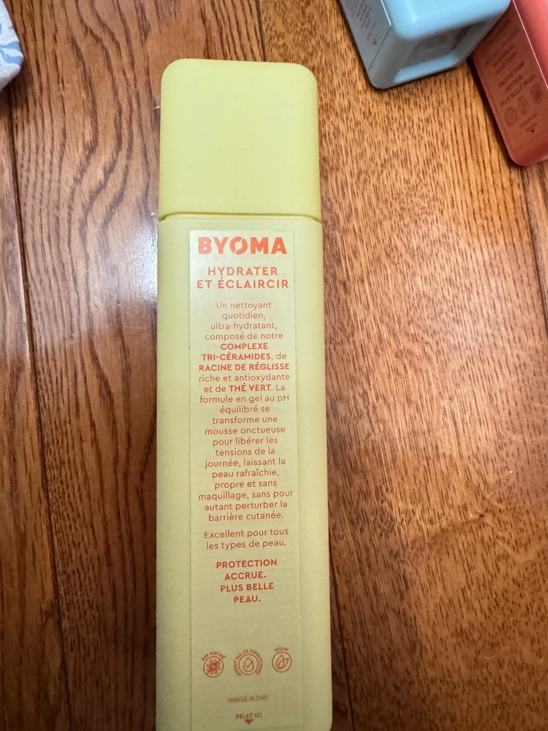 BYOMA Hydrate & Brighten Creamy Jelly Cleanser 175ml - photo 2