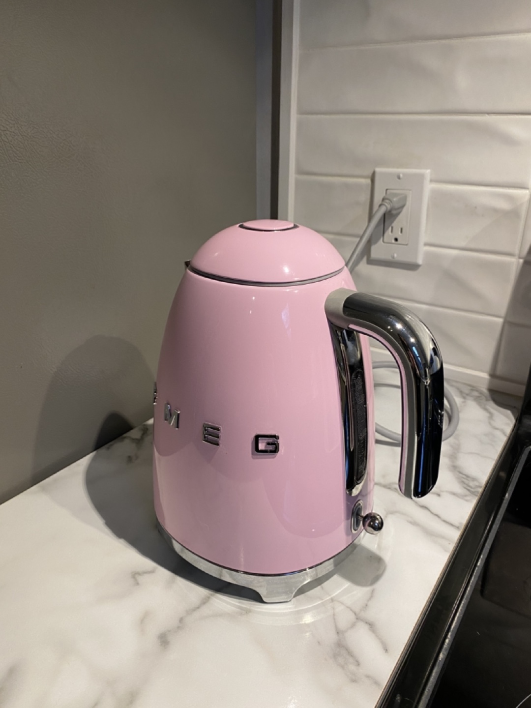SMEG pink kettle - photo 2