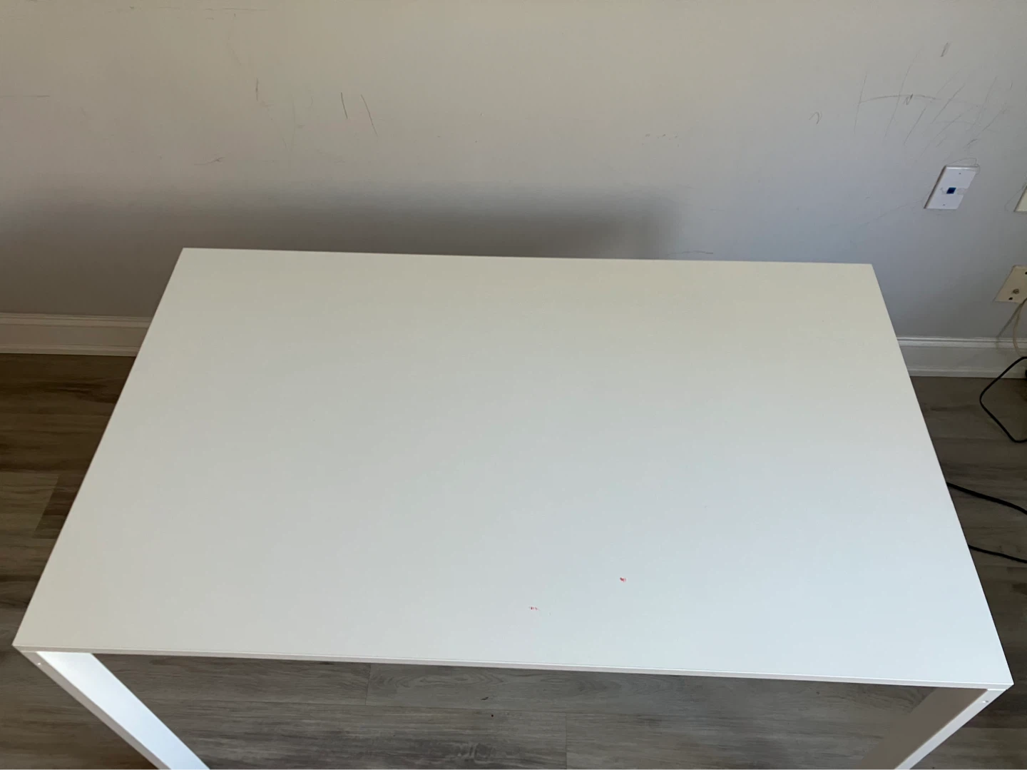White Dining Table - photo 2