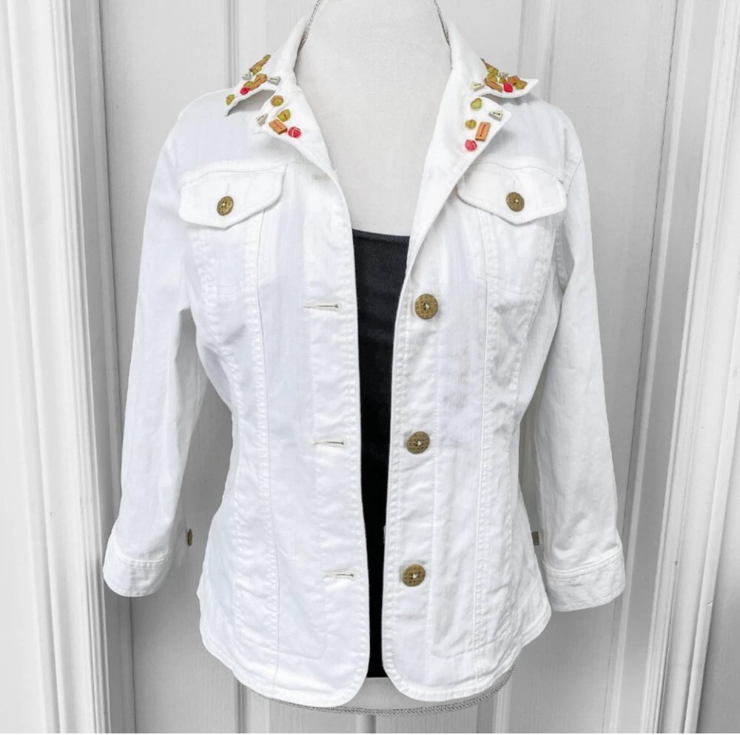 Hearts of Palm White Denim Jacket with Beaded Collar Size 10