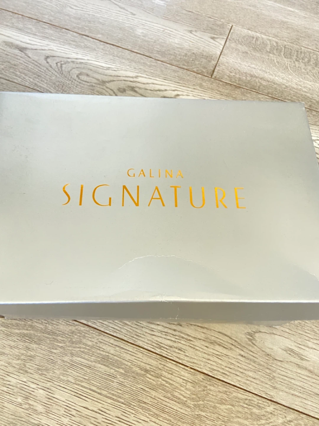 Galina Signature MOXXI Heels - Size 8 - Ivory